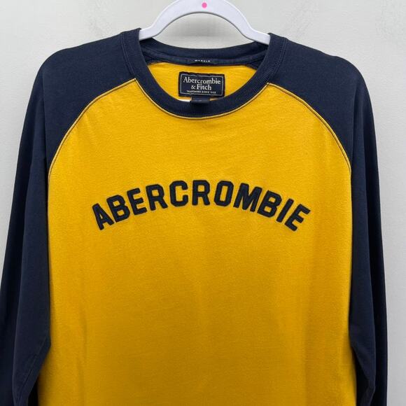 Y2K Abercrombie & Fitch Logo Muscle Raglan Shirt Mens Medium Yellow Navy Blue LS - Picture 2 of 6